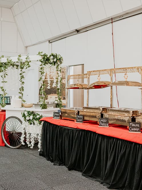 Gold Receptions dining setup